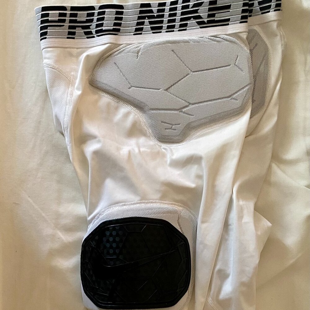 New Mens XL Nike Pro Hyperstrong 3/4 Padded Tight Football Pants AQ0756-010 Rare
